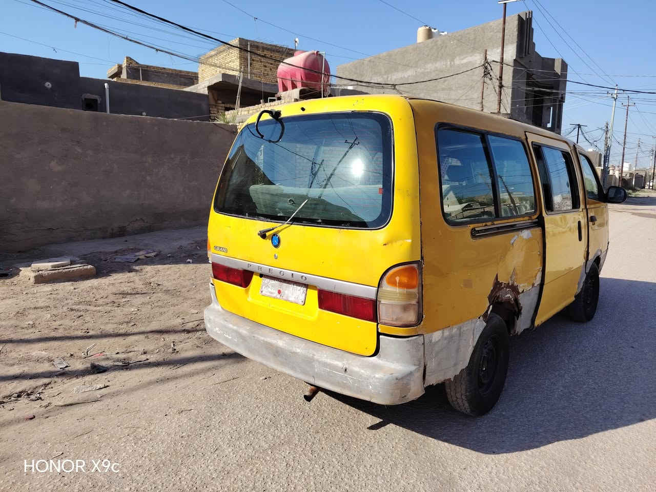 السلام عليكم سياره بريزو للبيع سياره مكينه حدادين نظيفات مالك ما اندله موديل 96 سياره نظيفه مال شغل سعر 13 وبيها مجال مكان بابل القاسم ***********
