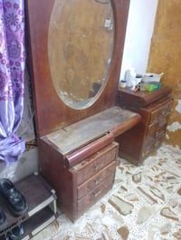 مراية • ميز تواليت • ديوانية شارع 60