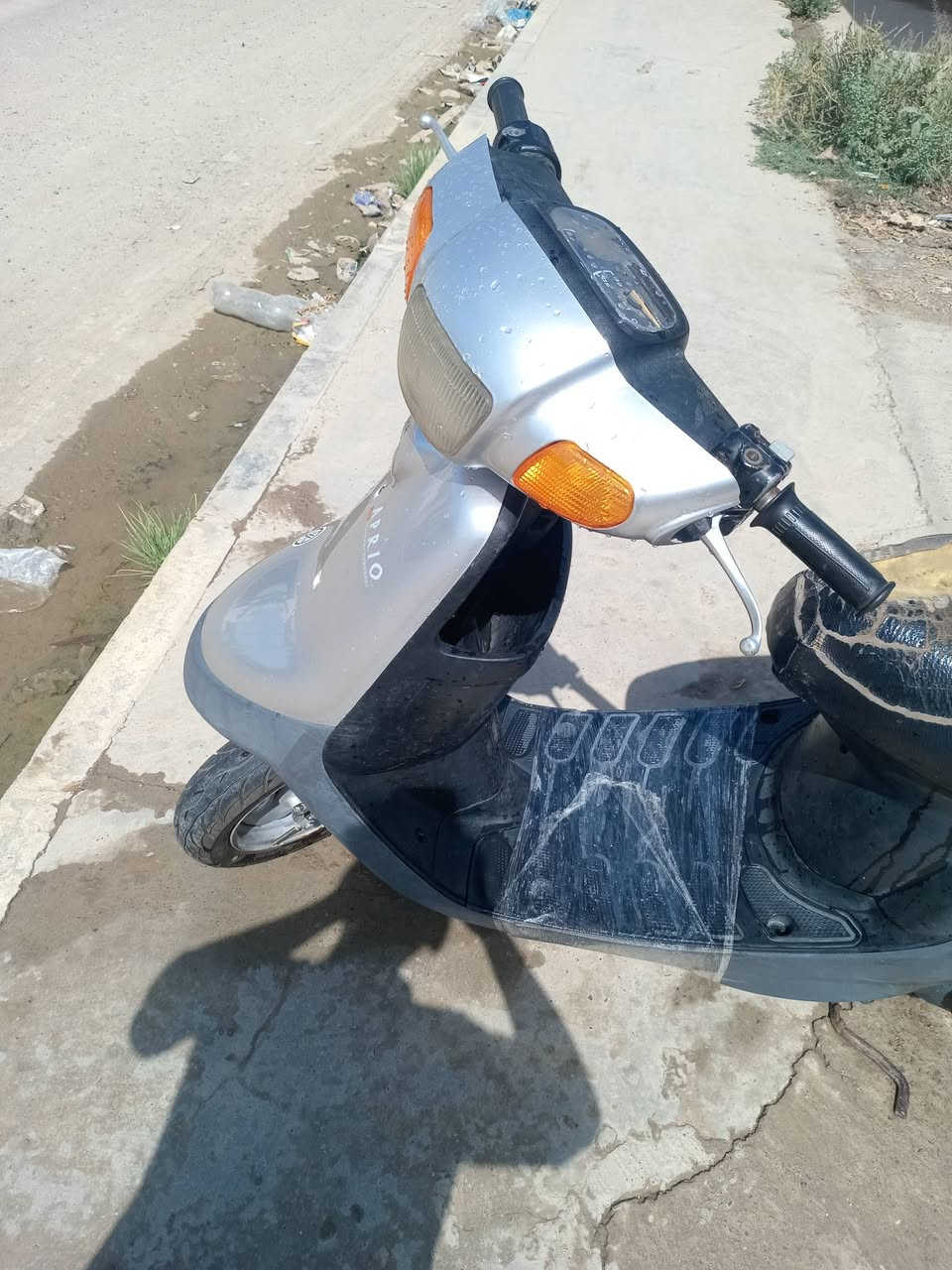 ماطور بوتين نضافه فول كلو شغال مكنيه ممفتوحه قبق ممفتوح تايات جدد الباقي كدام العين السعر 400وبي مجال بصيط شراي خابر ودلل ***********وتساب فقط
