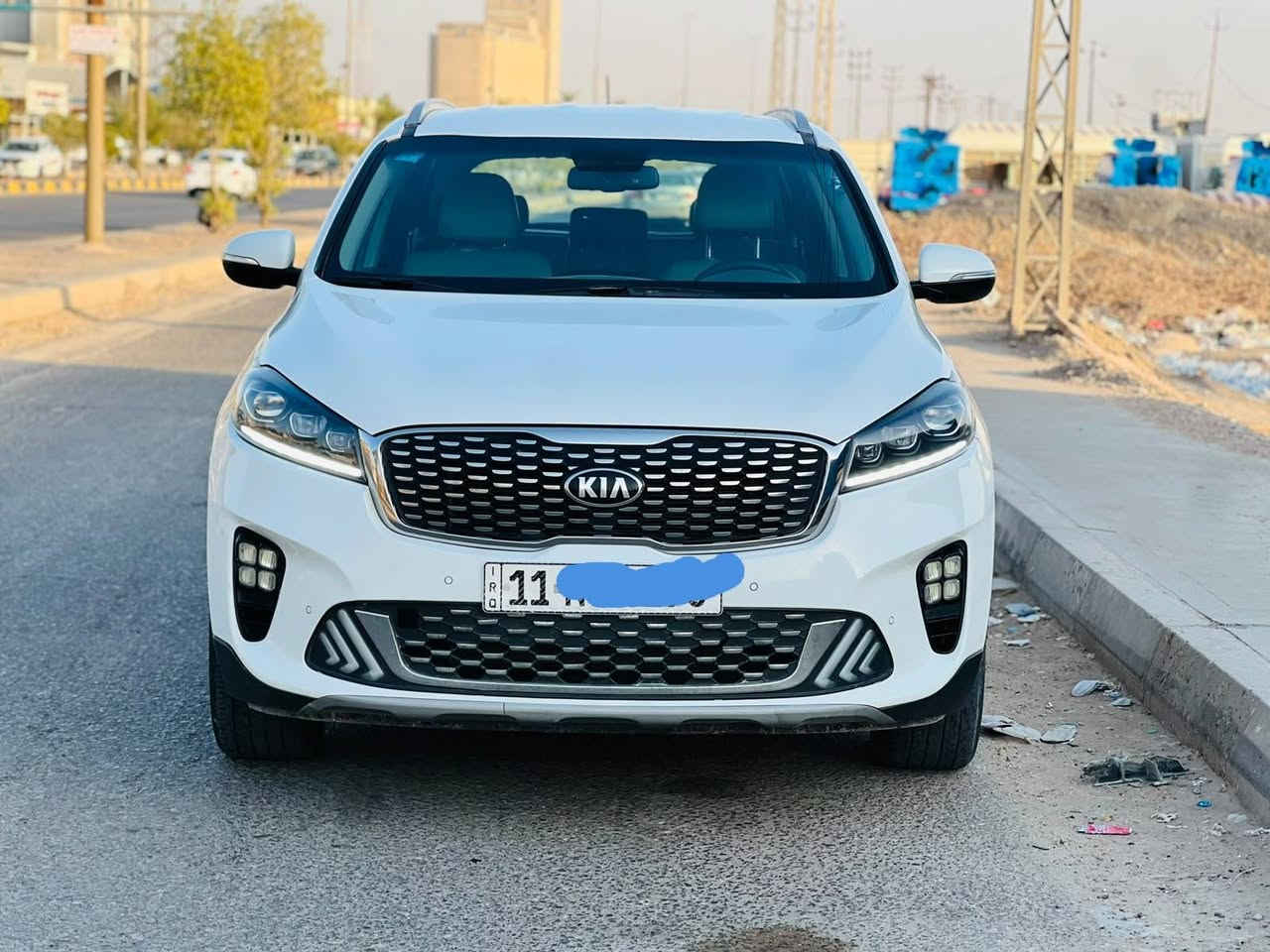 سورنتو خليجي 2019 كفاله عامه
رقم بغداد 11 دولي مشروع وطني سنويه مجدده فول مواصفات
 بصمه+ دخول ذكي
 6سلندر 3 قطع تبريد
7 راكب كشنات كهربائي+جلد 
شاحن لا سلكي
كامره خلفيه
تحكم ستيرن جهتين
كروس سرعه
صندوك كهربائي 
حساسات اماميه + خلفيه 
وباقي المواصفات المعروفه ماشيه 85 الف حقيقي 
السعر 230$
*********** // ***********
