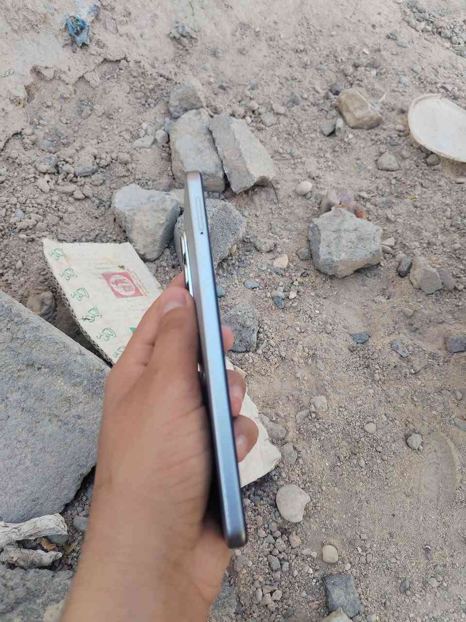 انفنكس هوت 50 • ٢٥٦+٦ جيجا • بطاريه ٥٠٠٠