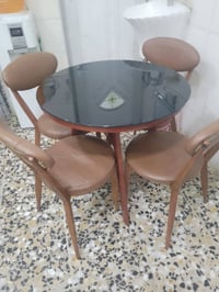 ميز طعام للبيع جديد سعر 125 قفل شراي 07713273498