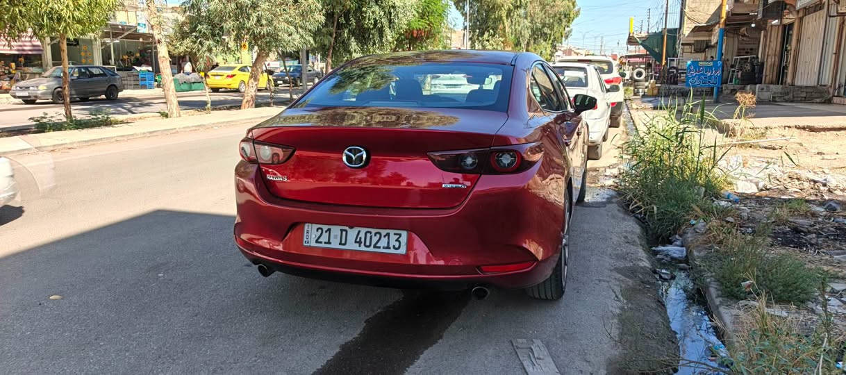 بيع او مراوس 
مازدا زوم ٣ موديل ٢٢ رقم سليمانية شرط التحويل 
فول بدون سلايت محرك ٢٠٠٠ مكينة وكير شرط ماشية ١١٣ كيلو 
سعر مناسب حيل ٩٩ وبيها مجال وماكو بهاي الاسعار شراي خابر على هذا الرقم
***********
***********
مكانها موصل
