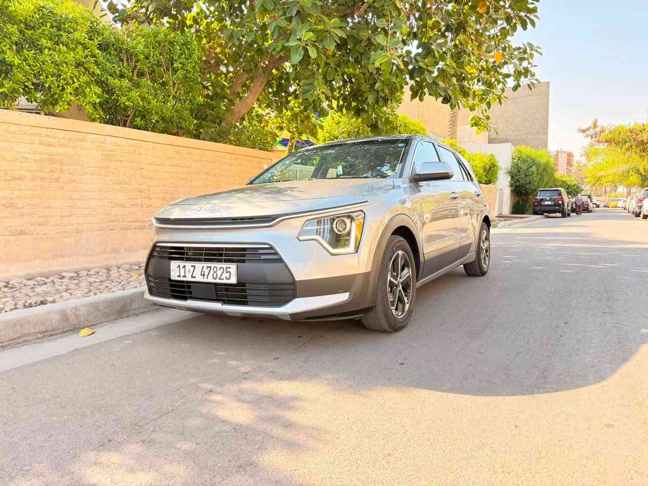 السلام عليكم كيا نيرو هايبرد 2023 للبيع رقم بغداد حادث جاملغ وبند بدون دواخل تصليح بيدنا بعمان صلحناها درجة اولى وجبناها سياقة السيارة جاهزة بدون اي نواقص مواصفات عاديه ماشية 83 السعر المطلوب 145 وبي مجال اي استفسار *********** مكاني بغداد الاعظمية
