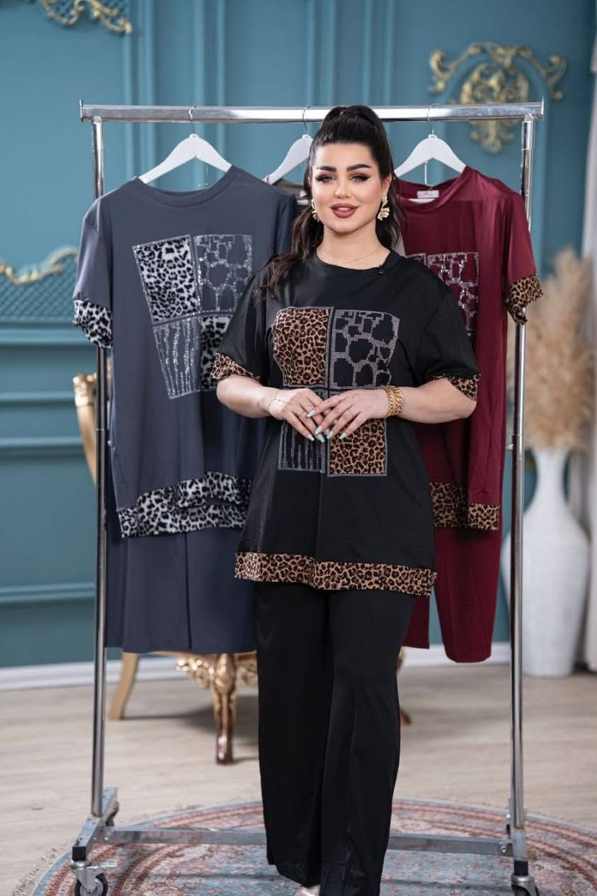 🍒 سوت نسائي 🍒 

#الخامايه_فانيله -درجه اولى_ستراس

القياس. L XL XXL 

السعر . الدرزن  130  الف

سعر المفرد 18 الف قطعتين 30 الف

التوصيل 5 لكافة المحافظات

للحجز 💌 خااص أو مراسله واتساب

   ***********
