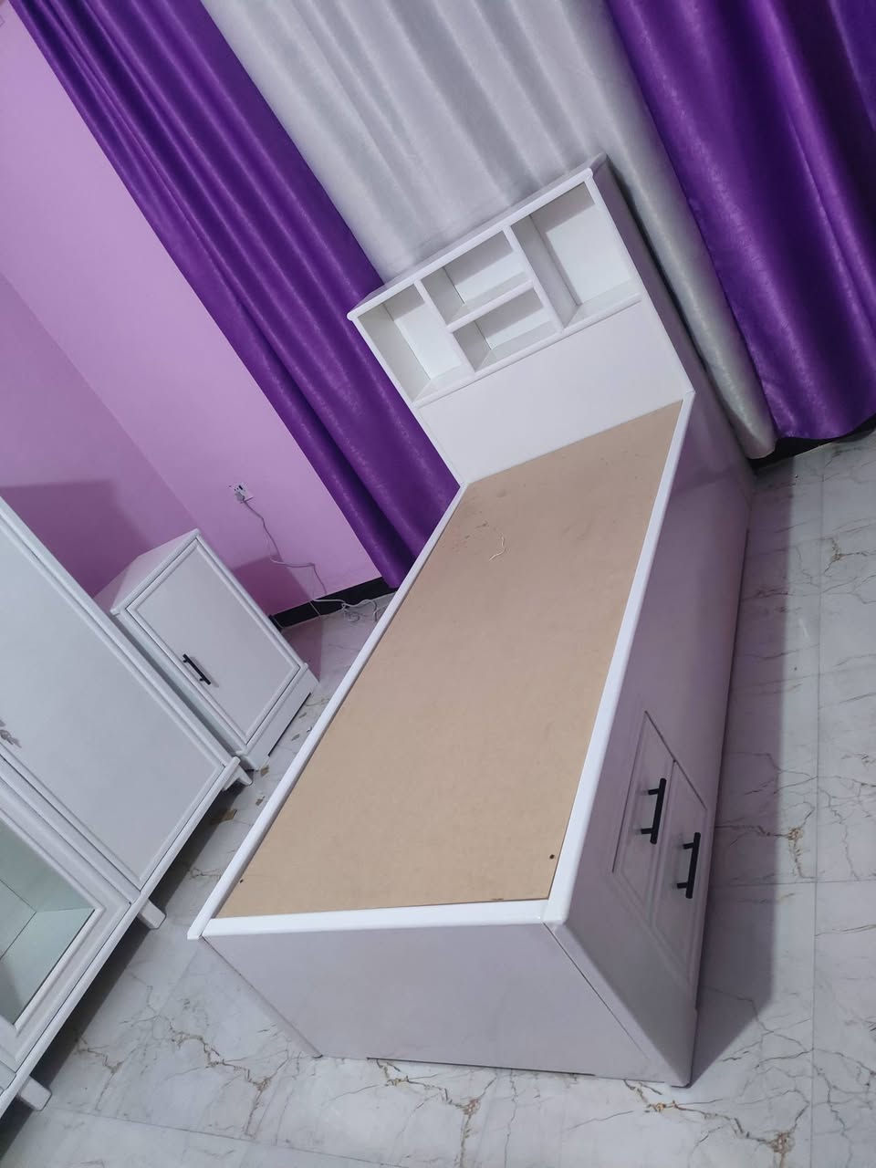 🪚✨ غرفة أطفال حسب اختيار الزبون ✨🪚

تصميم وتنفيذ حسب الذوق والمواصفات المطلوبة 🤎

🔸 تصاميم عصرية وأنيقة
🔸 تنفيذ حسب المقاس والمساحة
🔸 اختيار الألوان والتفاصيل حسب رغبة الزبون
🔸 جودة عالية وتشطيب دقيق

اختار التصميم اللي يعجبك، وإحنا ننفذه بكل إتقان 🪚✨

📞 للاستفسار والتواصل: ***********
