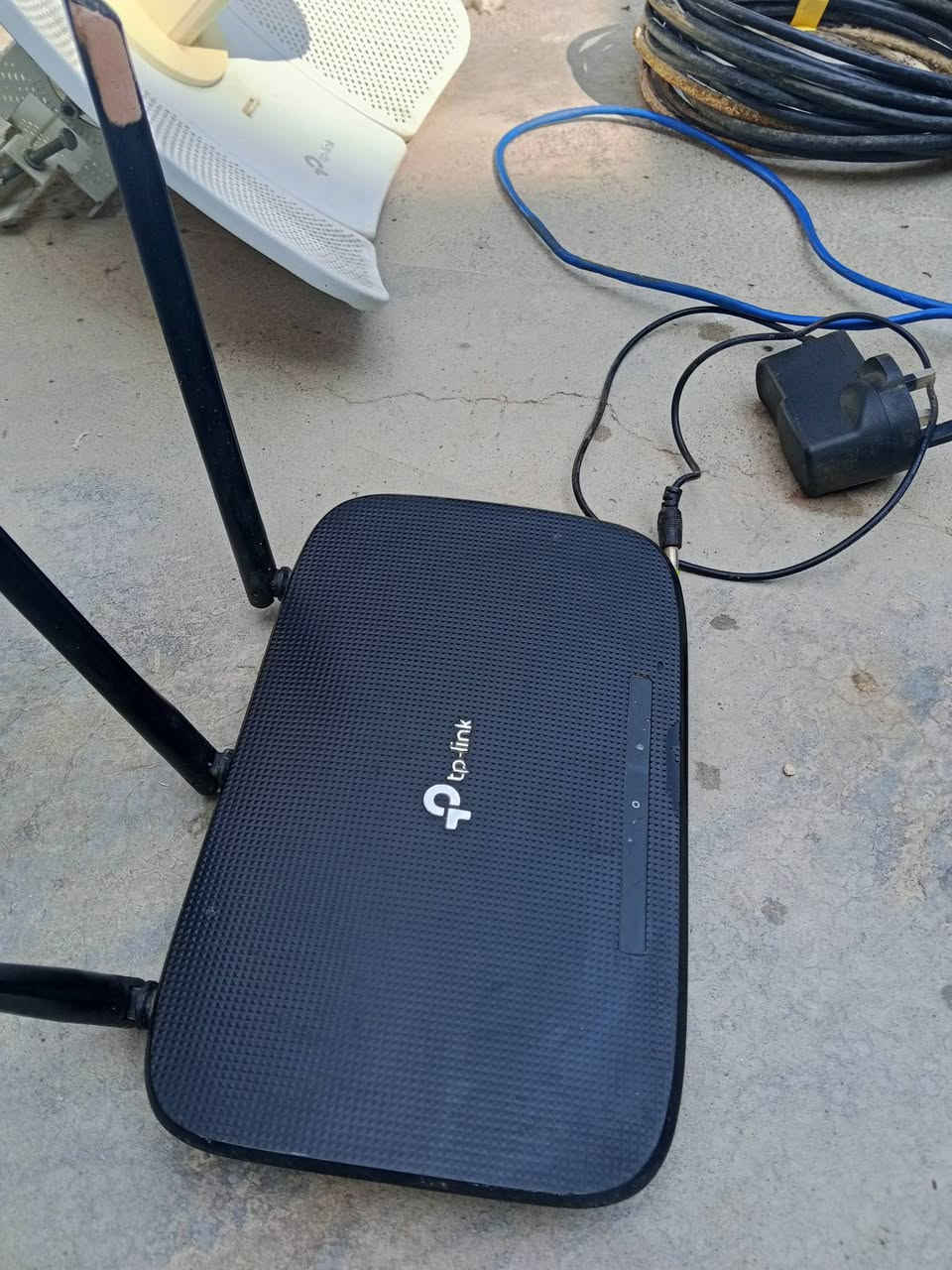 نانو • مستعمل • مع راوتر