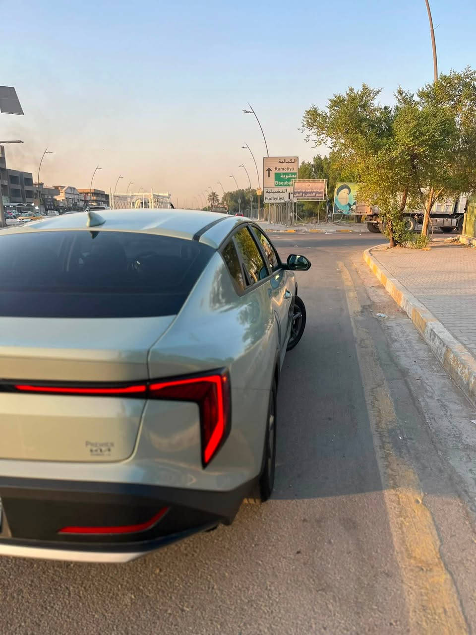كي فور 2025 رقم بغداد بسمي
صور الحادث داخل المنشور بدون ايرباك بدون تبديل بدون فتح برغي

مواصفات السياره

بصمه 

كأمره

تشغيل عن بعد 

اشارت ترحيب 

رادار امامي خلفي جانبي

تكم ستيران

مواصفات معروفه

ماشيه 29 الف

السعر 175

***********

العنوان بغداد حي رئاسه المعلمين
