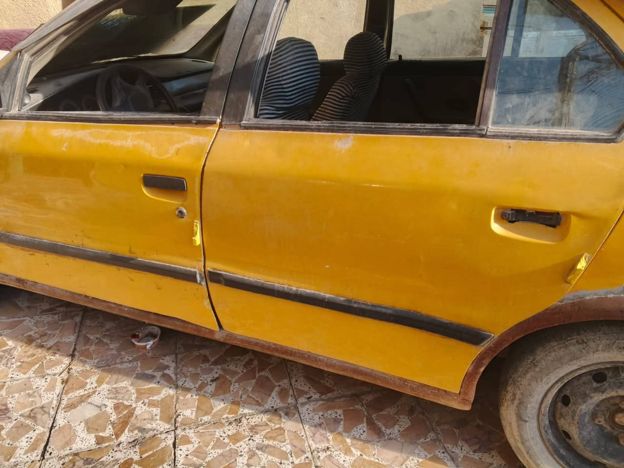 السلام عليكم سياره سمند ٢٠١٠ رقم بغداد ألماني سنويه عضم عاج السياره حره تحويل مباشر مكان السياره بغداد مدينة الصدر قطاع ٢٨ محرك بي تبخير والكشر كدام العين السعر ١٤ ورقه بيها مجال حك الجيه ***********
