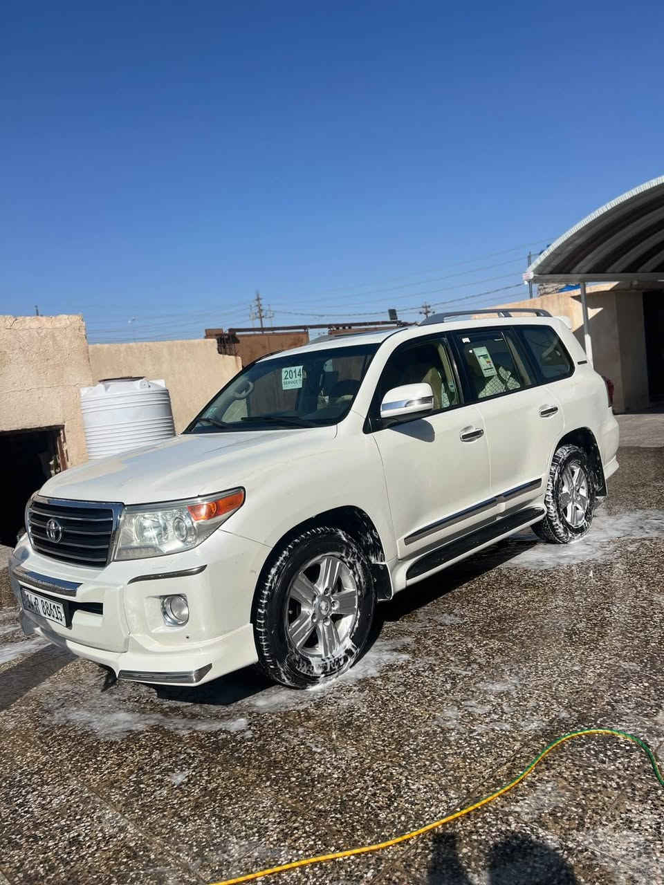 السلام عليكم                   السعر 365 وبيها مجال
لاندكروز G.xr للبيع 2014 فئه بريم حجم المكينه V8 سلندر 

السياره ماشيه 230 الف رقم بصره بسمي تحويل ثاني يوم سنويه مامنتهيه  

السياره مال بيت نضيفه كلش وبالحقيقه احلى من الصور 

السياره بريم ومواصفات البريم معروفه 

للتذكير مواصفاتها : 

مري شفت مري قلاب 

كرسي السايق 3 دكم كهربائي 

زراكات اماميه 

حساسات امامي خلفي 

تحكم ستيرن 

لايت وبلوجكتر زينون 

بصمه ابواب سايق وعكس السايق  

بصمه تشغيل عدد 2 

اناره ليليه 

اناره ليزريه تحت الكشنات 

تشغيل عن بعد 

كشنات جلد

ثلاجه 

طفايه بصدر السايق 

جام اربع ابواب AUTO 

 السعر365

مكاني بصره للأستفسار التواصل على هذا الرقم***********
