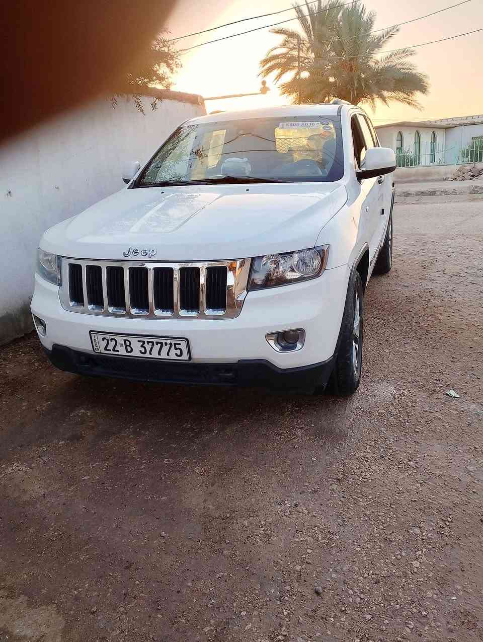 جيب لاريدو للبيع خليجي مديل(13) فول موصفات. مكينت السياره (3.600) مكان السياره بابل. رقم انكليزي  (اربيل)ارقم (***********).(***********)(السعر)(185بيه مجال)
