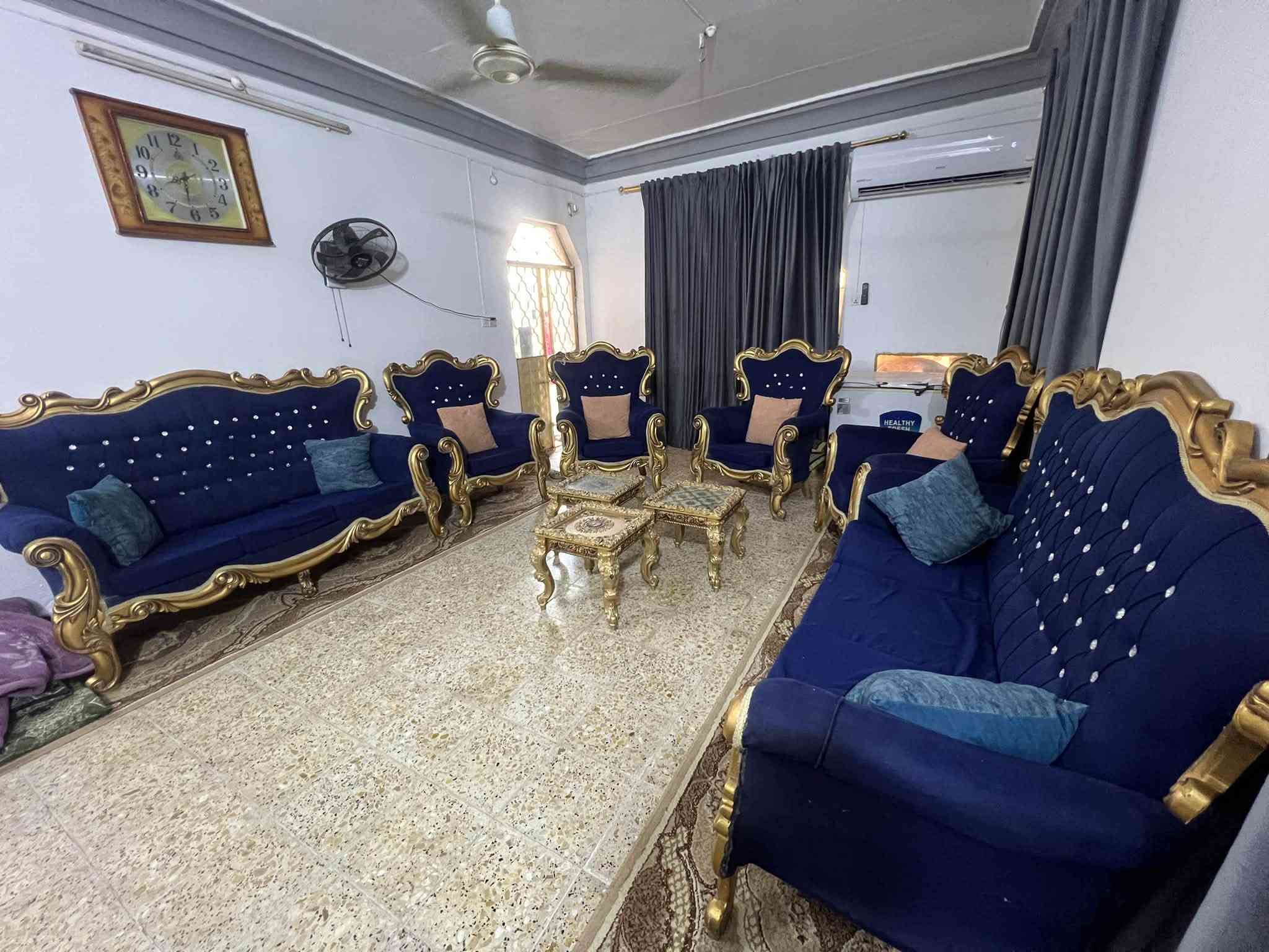 تخم زان مصري ١٠ نفرات
السعر ٣٩٠ مكان النجف واكو توصيل بكروه 
***********
