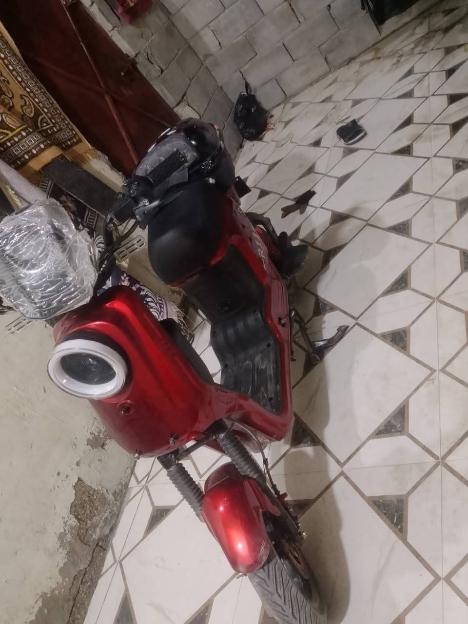 :   (R, 11)    ***********.    450
