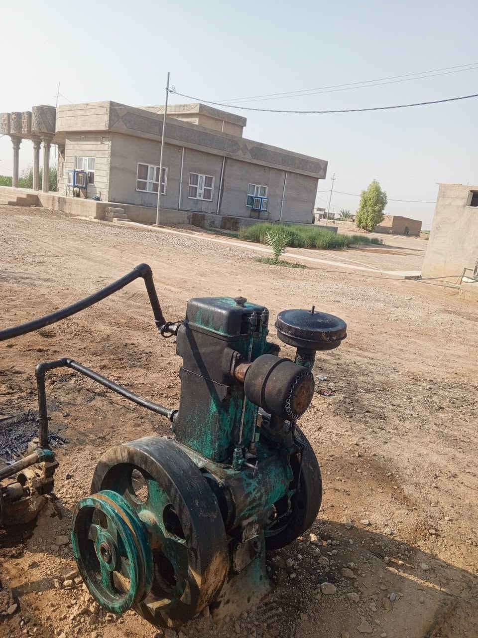 لستر حجم 8 للبيع كلو شركه ما مفتوح شغال هندر واحد للبيع السعر 450 اوبي مجال الاتصال على هاذا الرقم ***********
