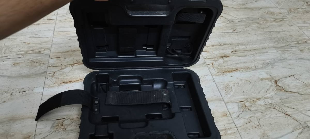 سلام عليكم كمبيوتر فحص السيارة

(Autel MaxiCOM MK808)

كامل الملحقات

أكثر من 28 وظيفة صيانة وبرمجة (Special

برمجة ، (Oil Reset تشمل إعادة ضبط الزيت (Services (EPB) بريك اليد الإلكتروني

معايرة حساس زاوية البانزین (SAS)، برمجة وتهيئة البطارية (BMS)، تنظيف فلتر الديزل

(ABS) وتنفيس نظام البريك . (DF)

وغيرها Bleeding

سعر 850 بي مجال حك الجيه

التواصل ***********/***********

وموجد على خاص
