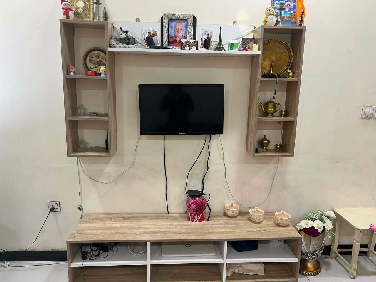 اغراض بيت للبيع بسعر حلو موجودين بالمنصور للتواصل ***********
