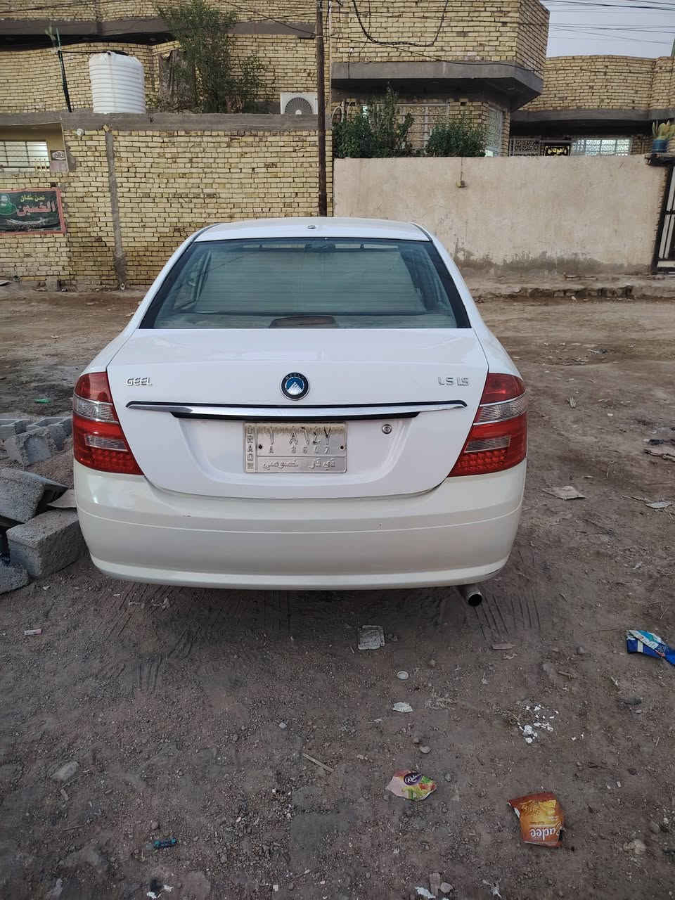 جيلي موبل • ٢٠١٢ • مكفولة من الضربة