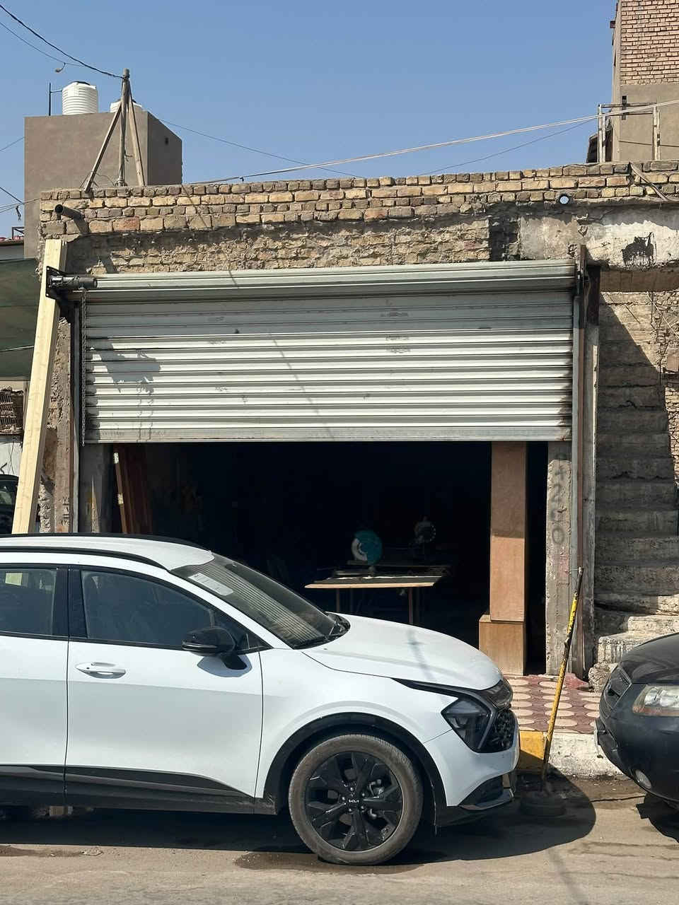 سلام عليكم من رخصه مدير الگروب محل عقار طابو صرف ع الكورنيش الهنديه مساحته (١٠٠)واجهيه (٥)النزال (٢٠)بي ايضاً دراج للصطح يعني يصلح طابق ثاني ومكانه الكورنيش الهنديه قرب المصرف القديم (***********)اخوان ع الخاص ممتواجد هاذا رقم تليفوني
