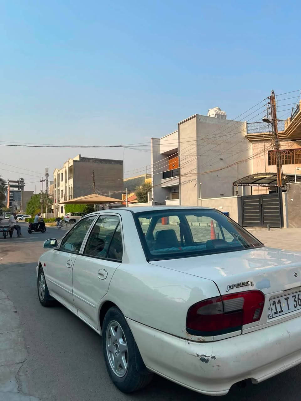 السلام عليكم من رخصت الادمن براتون موديل 2004 بلاديه مال بيت مكفوله من الضربه والصبغ فقط طخات خفيفه 
كير مكينه مكفولات شرط الفحص تبريد شغال ثلج كهربائات كلهه شغاله سيدي اواكس بلوتوث كيجات كلهه شغاله شادلهه كيجات مال كورلا صدر خليفي امامي جديد كهربائيات كلهه شغاله جام كله شغال داخل كش جديد كشنات بطاين كلهن جدد تخم تاير جديد باتري جديد داينمو جديد السياره مابيهه كل نقص هزه جديده رقم دولي سنويه 2030
بسمي شخصيا تحويلهه ثاني يوم 
السعر 55بيهه مجال بسيط مكاني بغداد المنصور وهاذا رقمي ***********
