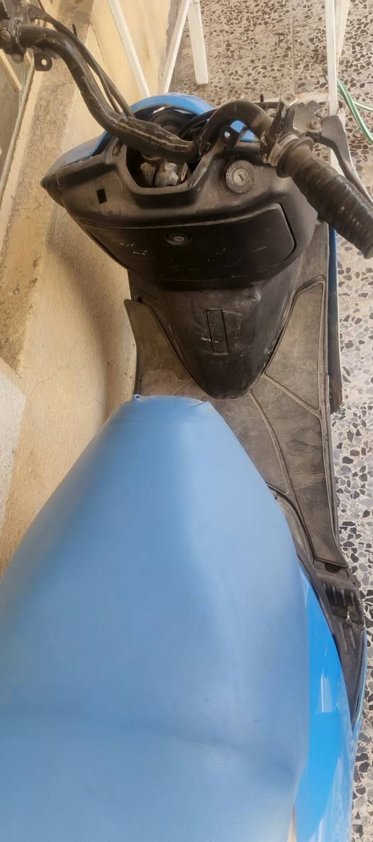 دراجه فراشه للبيع شراي يراسلني واتس ***********
