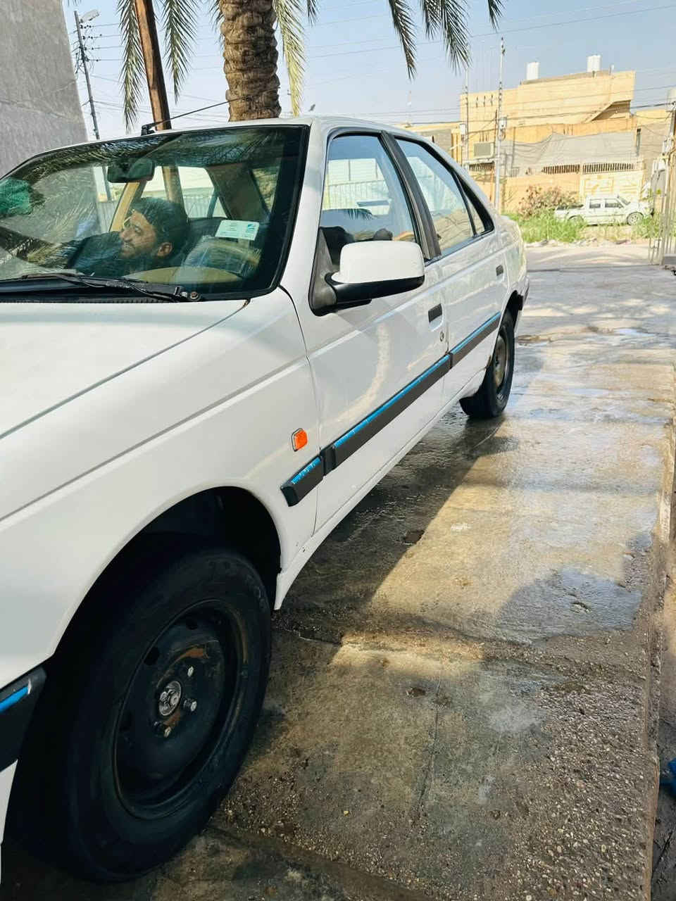 للبيع بيجواكد موديل ٢٠١٦  رقم كربلاء السياره. بسمي تبريد شغال. بيه جاملغ وبنيد مبدل ولباقي مكفول  عليه غرامه ٦٠٠  الف  تنزل من سعر السياره. السعربيه ٤١مجال.   مكاني كربلاء  غير متواجد على الفيس. رقمي ***********
