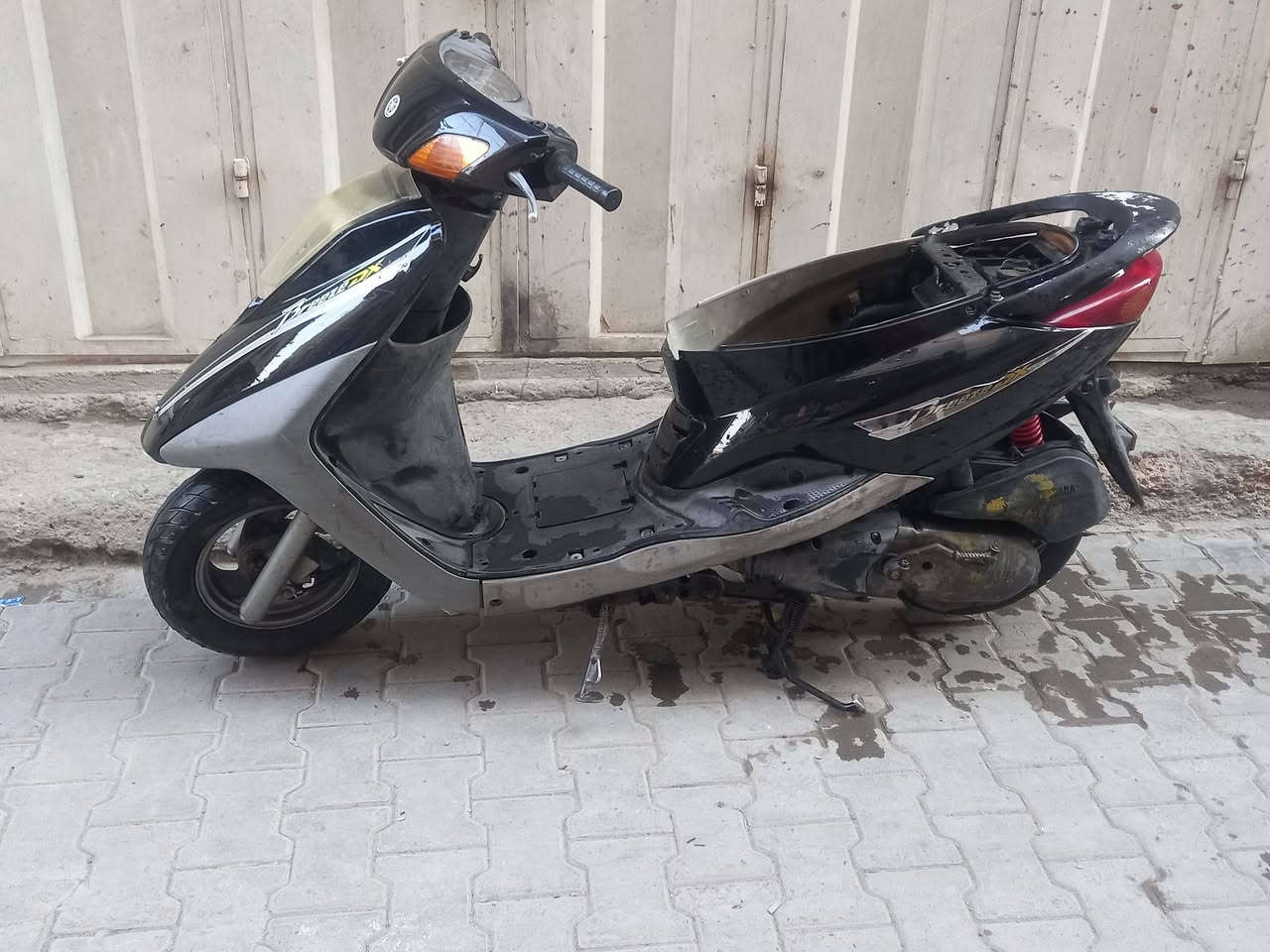 السلام عليكم دراجه بريز للبيع مكاني بغداد شارع المتنبي 450 الف
***********
