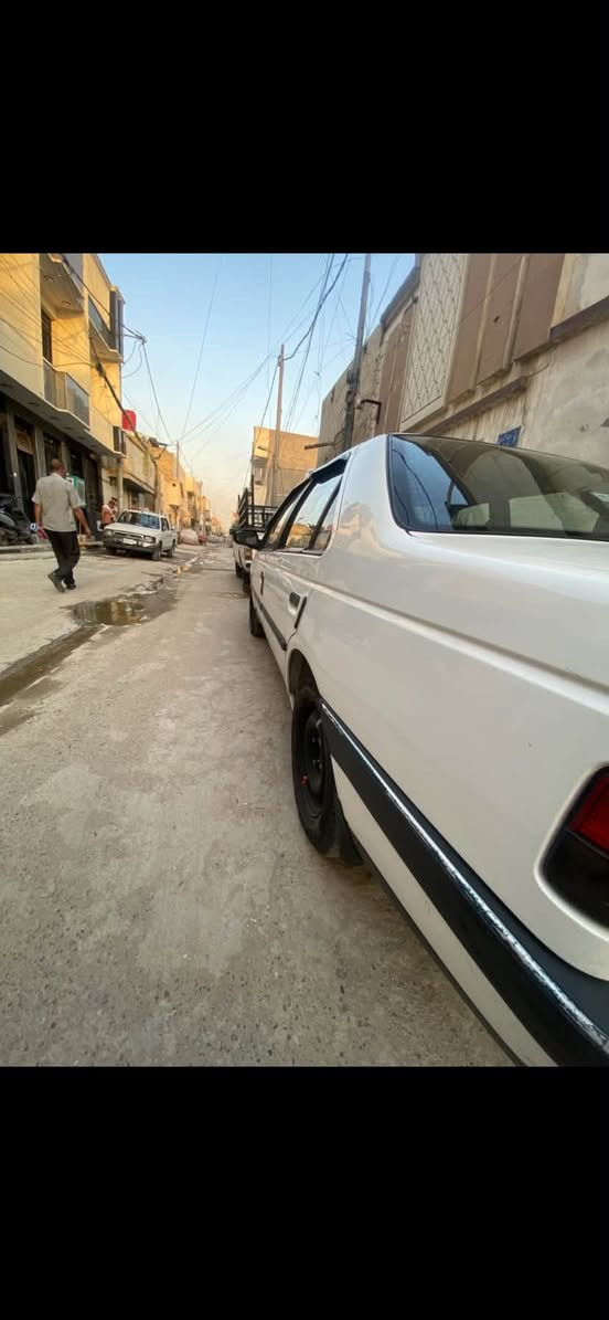 السلام عليكم انتصال عل رقم او وتساب مامتواجد عل فيس (***********) بيجو 405 جيلكس مديل ٢٠٠٩ رقم بغداد الدولي انكليزي سنويه جديده ) مكينه جديده بدون تنقيص ولا تبخير كير تخم تاير جديد باتري جديد جامه اماميه جديده باور جديد لايت زنون صدر شاشه تاب لاضربه ولا صبغ فقط بنيد تبديل مال شركه ) عنوان بغداد الحريه سعر ٣٤

نص مكتوب في الصور:
- قص