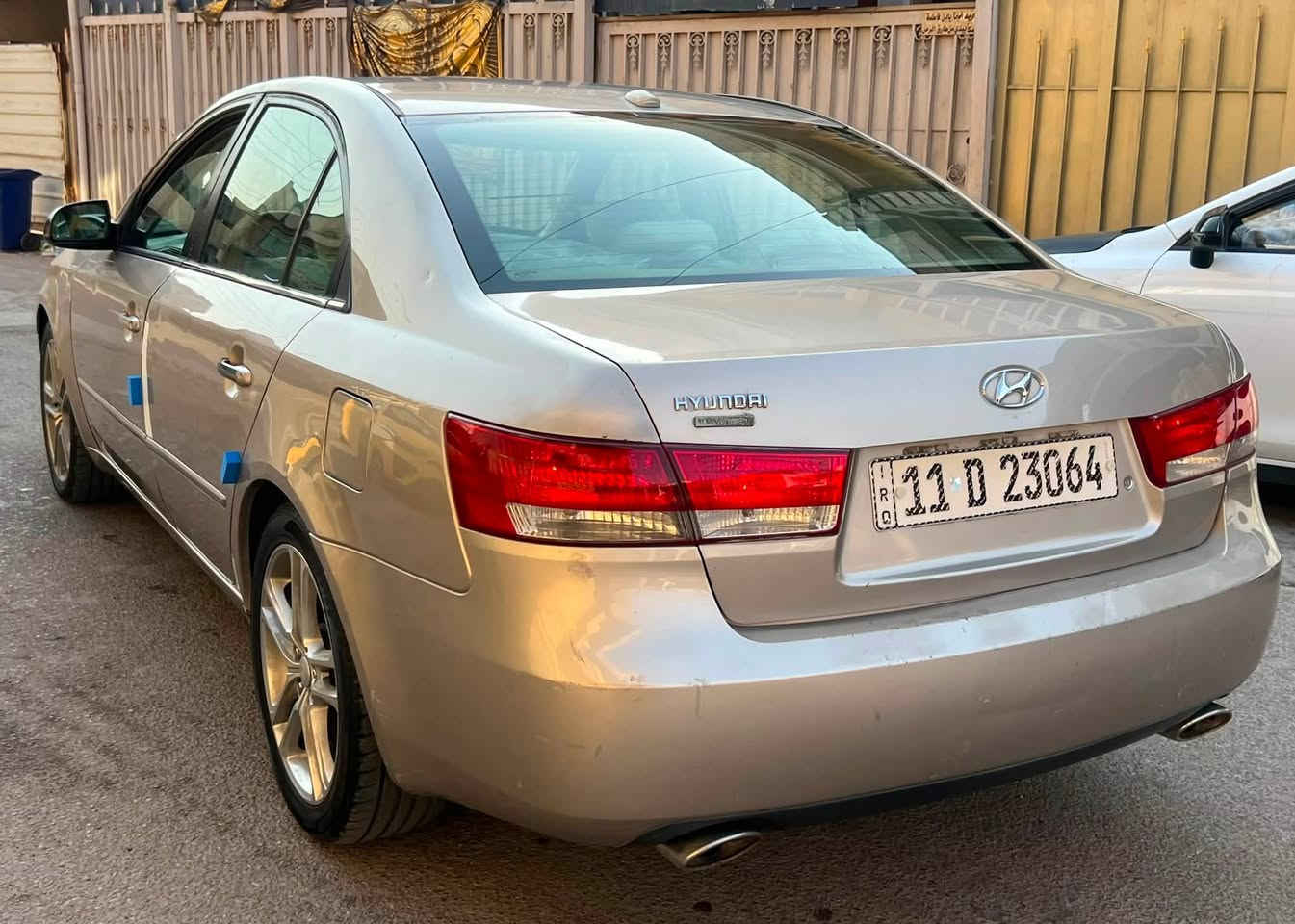 السلام عليكم ورحمة الله وبركاته هونداي سوناتا
موديل 2008 امريكي ليبل واحد حادثها باب السايق بيها مكانين صبغ بدون دواخل )فول موصفات واحد عله واحد لمتد فتحه  6 سلندر كير ومكينه مكفوله من البخار او الراجز او التنقيص تبريد ثلج صدر امامي او خلفي جديد كهربائيات كل شغاله كاعيه جلد داخل كلش حلوه رقم بغداد دولي بسمي هزه سنويه جديده شرط التحويل مكان السياره بغداد  السعر 92 وبيها مجال الشراي رقمي *********** شراي ينتصل ويدلل
