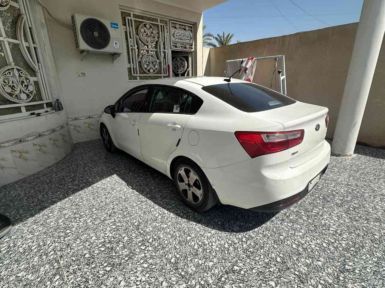 للبيع كيا ريو وارد امريكي موديل 2014 رقم بصره السيارةبيهه جاملغ امامي وبنيد مبدلات حادث امريكا بدون لغود والباقي كفاله سونارهه موجود تبريد حدادية 100‎%‎ تخم تاير
محرك 1600 gdi  
ويل كب فراشة حجم 17
تحكمات ستيرن 
ماشية 96كم 
البصرة-قضاء المدينة
السعر 75$ وبيهه مجال قليل
***********
