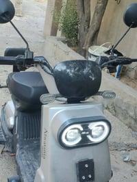 درجه شحن • خمس بطاريات • سرعة ٤٥