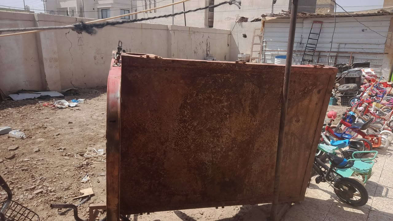 ستوته همر محرك ٢٠٠ تحتاج شغل لان متروكة ابيع كوم حديد بدون أوراق ضايعه ب٥٥٠ وبيها مجال للاستفسار***********
