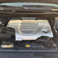لاندكروز VXR • ٥٧٠٠ • ٢٠١٣
