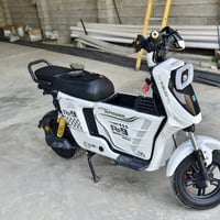 R9s • دراجة شحن • بطاريات بالشرط
