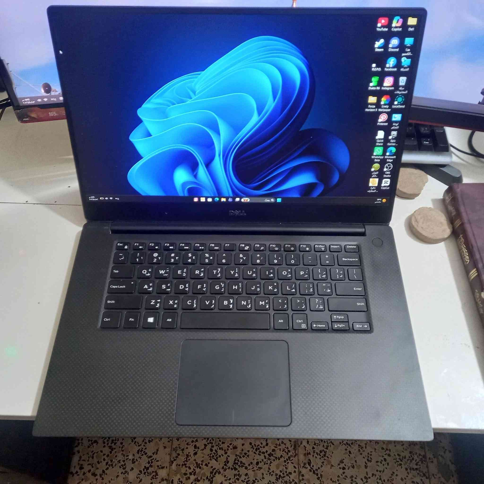 i5-8400H • Quadro P1000 • رام 16GB