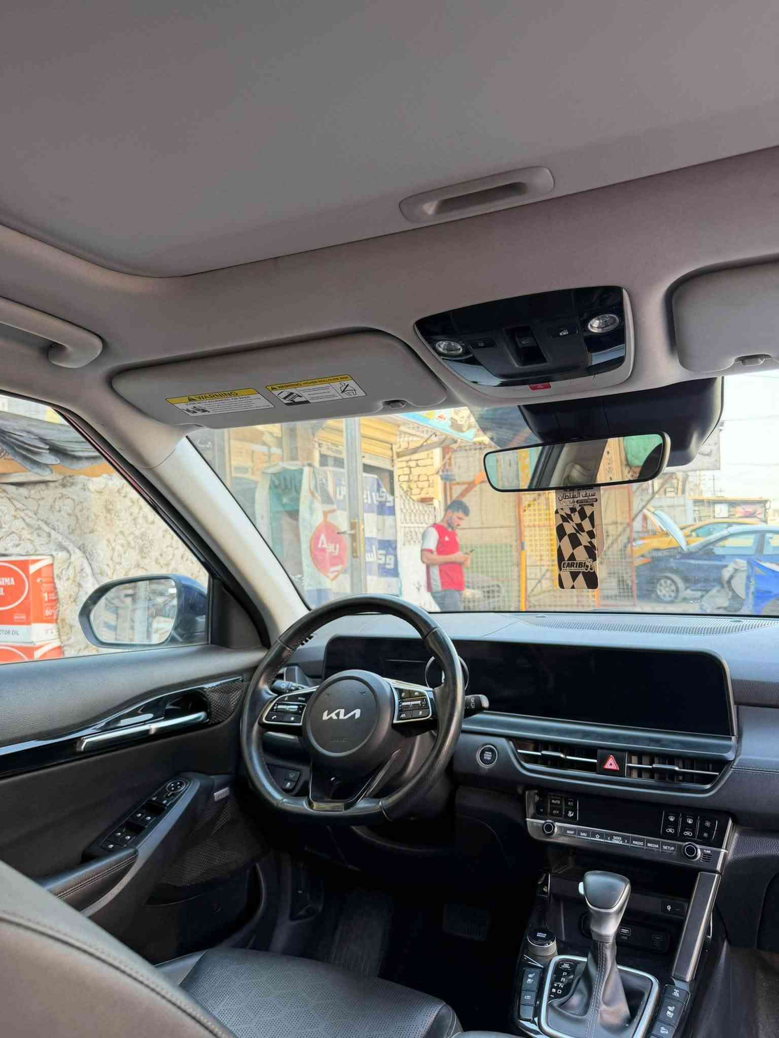 السلام عليكم كيه سلتوز 2024 فول مواصفات محرك ا1600 تيربو ممشه السياره 36  كيلو  السياره فول مواصفات السعر 153 وبيه مجال بغداد***********
