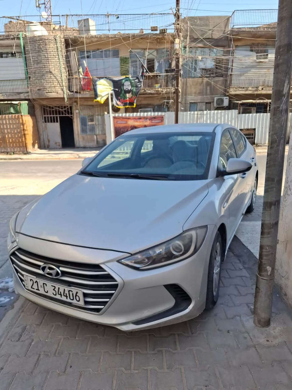 النترا موديل 18خليجي تبريد قطعتين سياره جاهزه ومابيهه اي نقص بيهه قطعه وحده فقط بنيد مبدل اربعه دسك مري كهرباء محرك 1600 خليجي للتصال *********** رقمهه سليمانيه
