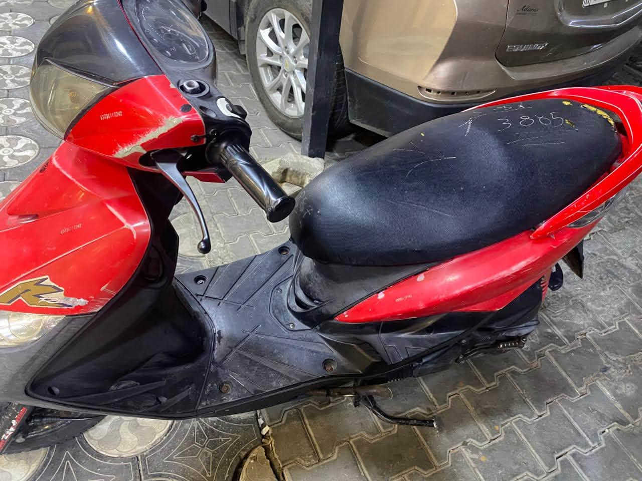 سلام عليكم 
دراجه ثعلب 
لبيع سعر 750 
دراجه كفاله عامه
ختم واحد وكلشي بلادي
مكاني الاعظميه 
***********
