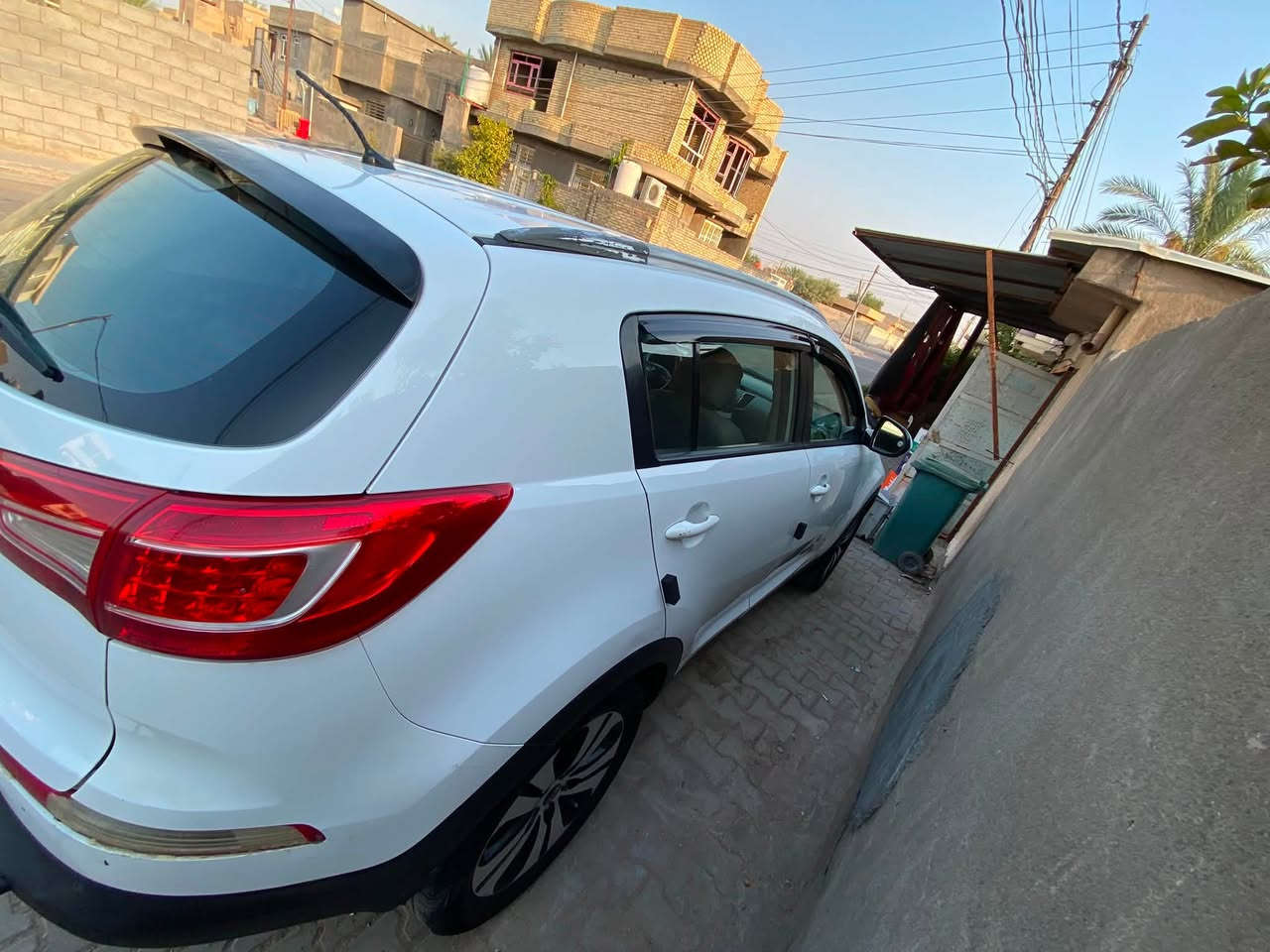 السلام عليكم
سبورتج موديل 11 خليجي السياره جاهزه من كل النواحي مكينه كير تبريد تخم تاير صدر حداديه كل جاهز رقم بغداد تحويل الثاني اليوم مكفوله من صبغ ومن ضربه وفتح وتبديل مكينه 2000دوش تحكم ستيرن حساسات اماميه خلفيه كأمره دوره موي شفط السعر 127 وبيه مجال حك الجيه *********** متوفر وتساب
