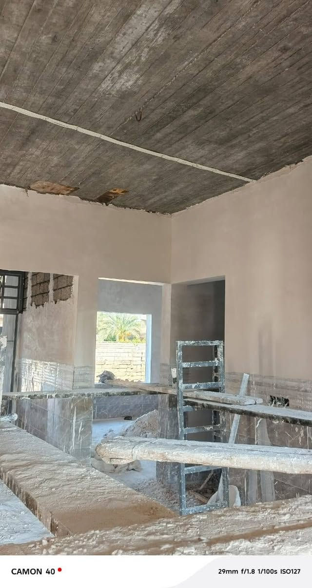 كادر جص • بل علم • ٥ عمال
