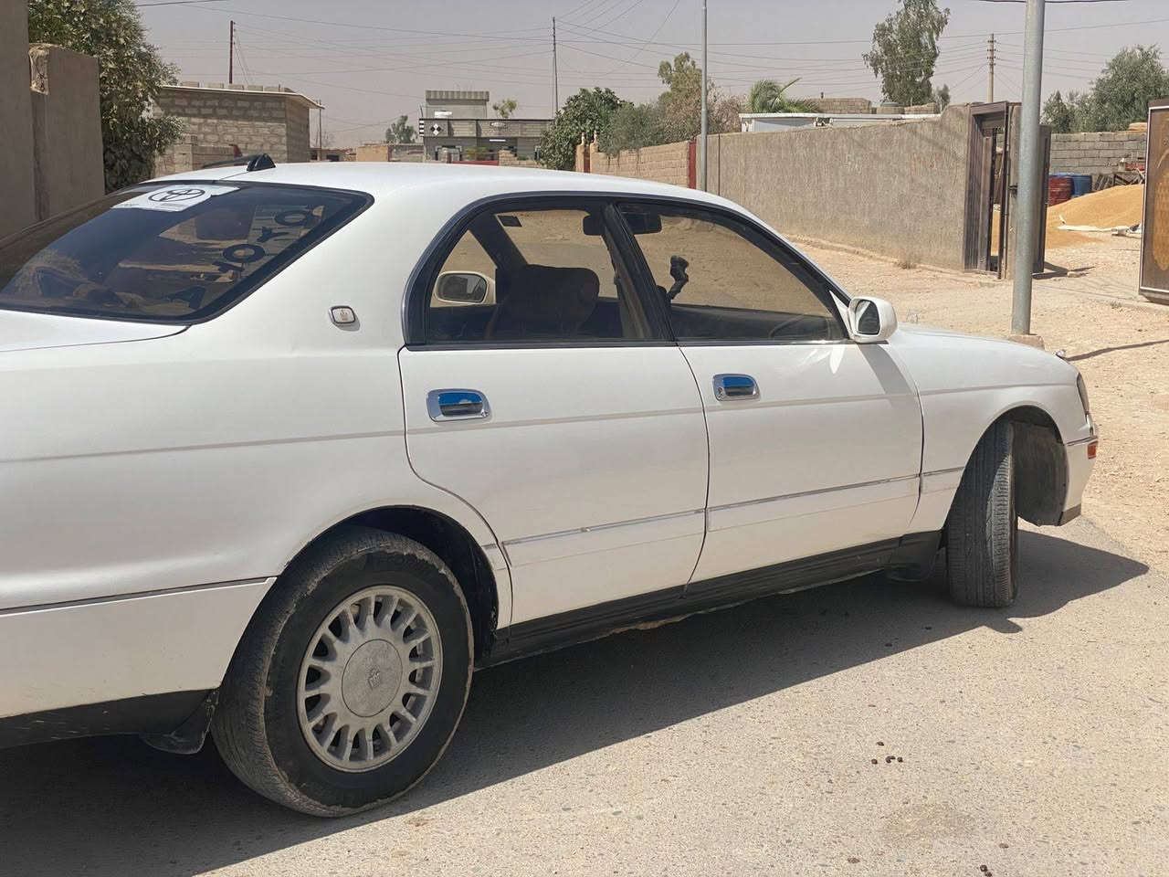 كراون ١٩٩٢ • مكينة ٢٥٠٠ • رقم انكليزي