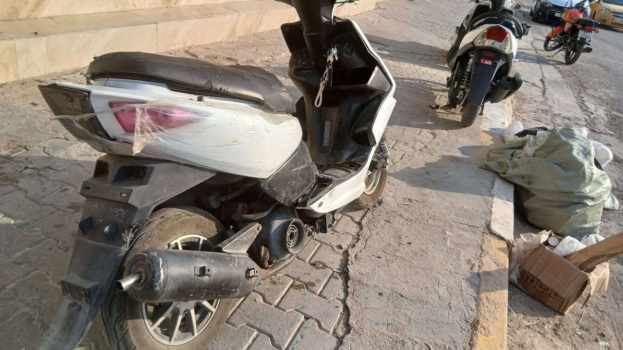 سلام عليكم دراجه ماكس ياباني توها مجفته وكابريته جديده وعقل جديد التواصل فقط واتساب *********** سعر مناسب  كربلاء شهداء سيف سعد
