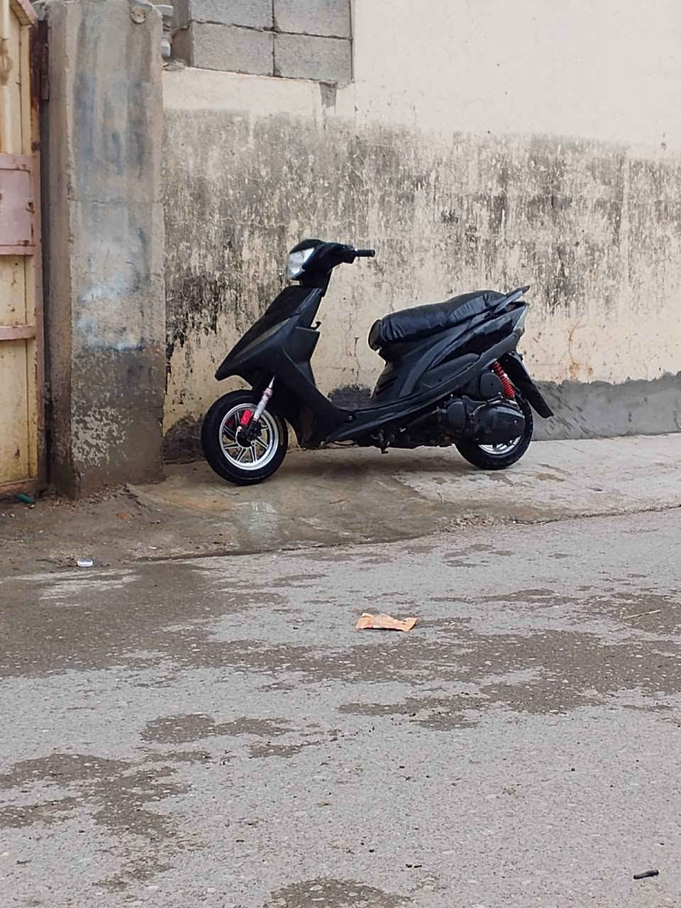 للبيع عدله بوشه 49 دراجه تخبل بس نقصهة كابريتر ابيع كوم حديد تريد جيب كابريتر وياك وشغلهة سعر 350 وبيهة مجال مكاني بعقوبه   الرحمه
