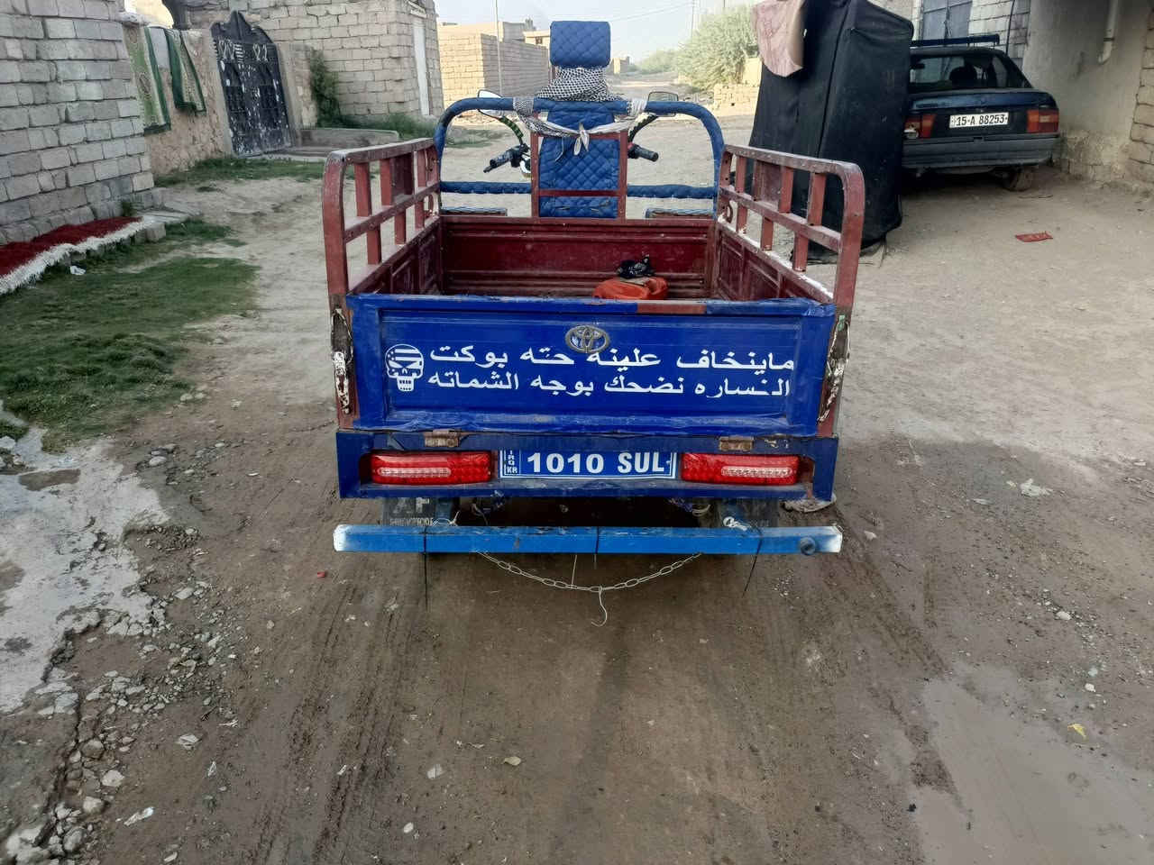 سلام عليكم ستوته للبيع موديل 18 محرك 24 كهربايات شقاله ركبه شاصي شرط سعر مليون و200وبيها مجال لمكان بيجي تواصل عل رقم ***********
