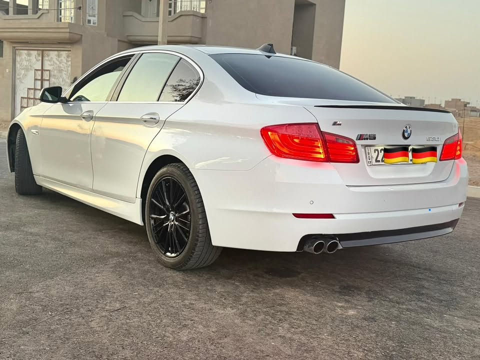 BMW f10
مديل 2013

حجم 530i 

الماني شركة العروش

رقم اربيل هزه جديده

سنوية جديده بسمي 

محرك 6 سلندر n52

بدون توربو لوزن قصير 

كير ومحرك شرط

ماشيه260 

فول مواصفات 1/1

لون ابيض داخل قرميدي

خمس كامرات 360 درجة

تشغيل بصمه 

شاشه كبيره

بصمة أبواب

كشنات جلد

حساسات أماميه خلفيه

شفتات بالستيرن 

انضمة قياده

كشنات كهربائي

أبواب شفط 

بيها ثلاث قطع صبغ 

بدون ضرر داخلي

سعر 168 

***********
