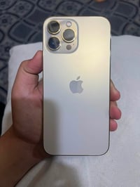 ايفون 13 برو ماكس امريكي نموذج m اللون ذهبي  ذاكرة 256  بطارية 97 نظاف...