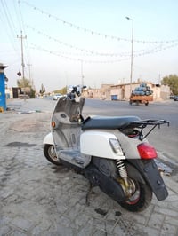 ماكس بوليسي • ٢٠١١ • ما مفتوحة