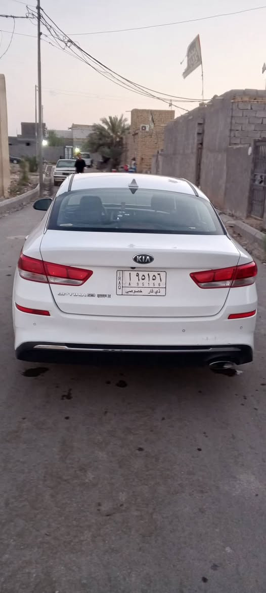 للبيع اوبتمه وارد امريكي موديل20 سياره معوقين  ضررهه تبديل بنيد  وجملغ فقط خوان بيع بدون مراوس مكلف بل نشر وغر متواجد عله فيس اتصال عله رقم الاتي ***********
