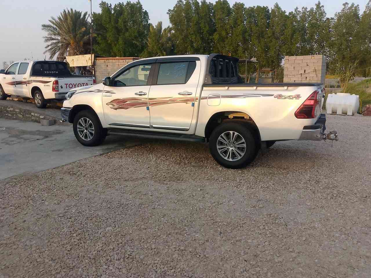سلام عليكم فورويل سعودي رقم مثني دولي مكانه بسماوه مديل ٢٣سياره مكفوله سياره جاهزه من كلشي ترهم مروس بيكم ***********
