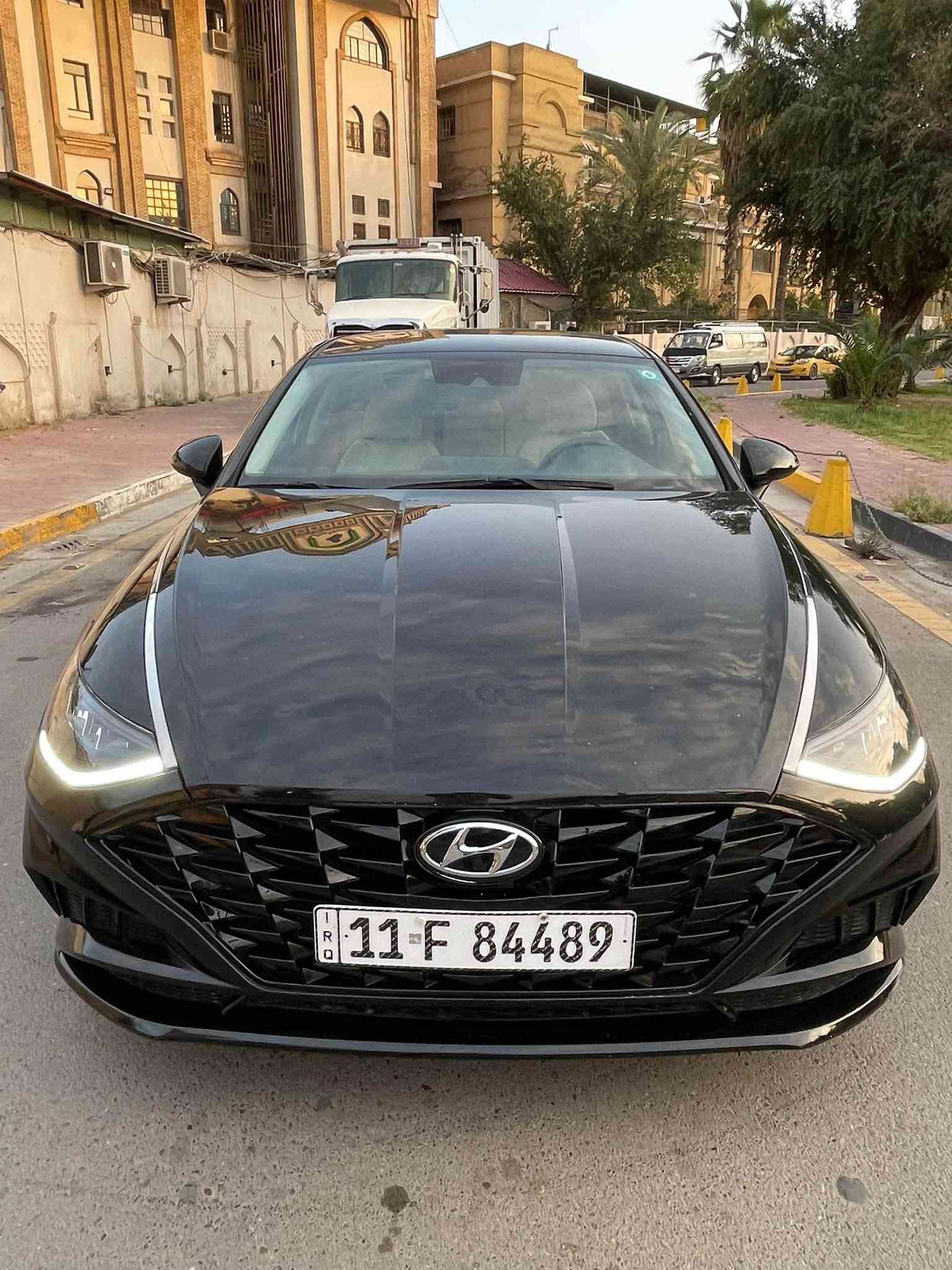 سلام عليكم
سوناته 2023 ورارد امريكي هايبرد
بدون صبغ  وبيه قطعتين مبدلة بلادي نفس الون
سياره كلش جديده وماشية 23mi
محرك 2000 دوش

الموصفات
-بصمة مع بصمت ابواب وصندوك
-رادار امامي وخلفي وجانبي
-تبريد قطعتين

-Usp/Aux
-شاشة
-ثلاث وضعيات للقيادة( Normer-Sport-Eco)
-نظام اوتو هير 
-هندر بريك دكمة
-تحكمات ستيرن
-كشنات كهرباء
-تدفئة كشنات
-كير دكم P-R-N-D
-تدفئة ستيرن
-لد امامي خلفي
-كامرة
-حساسات خلفية
-بصمة عدد 2
- داخل ابيض
-شفتات ستيرن
سيارة فول موصفات ماعده الفتحة
السعر ب 149$ وبيه مجال
للاستفسار
***********
