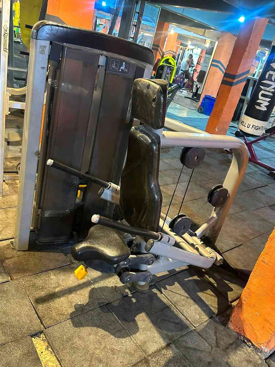 اجهزة للبيع 
بنج اعلا لايف فتنس اصلي 500$
لك بريس أوربي 400$
تراي جالس 400$
نشر أوربي 400$
*********** مكاني بالدوانية نقل موجود
